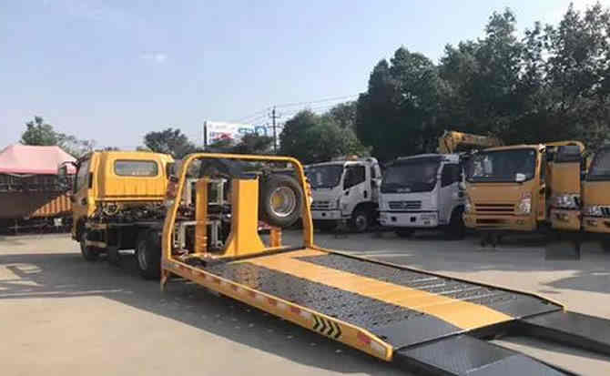 雁塔区汽车中途维修案例